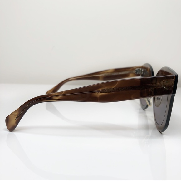 Celine Cat Eye New Sunglasses with case - Picture 4 of 8